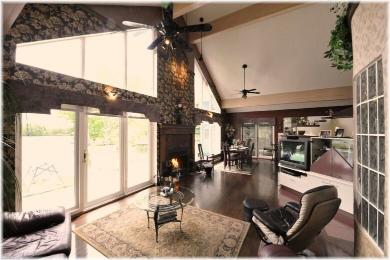 L'Oasis Chalet - Mont Ste-Anne (Quebec City), Canada