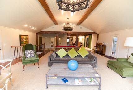 Ark on Lake Lanier - Gainesville, Georgia