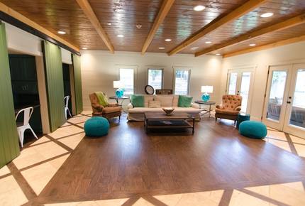 Ark on Lake Lanier - Gainesville, Georgia