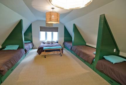 Ark on Lake Lanier - Gainesville, Georgia