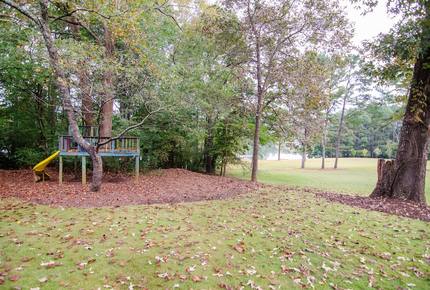 Ark on Lake Lanier - Gainesville, Georgia