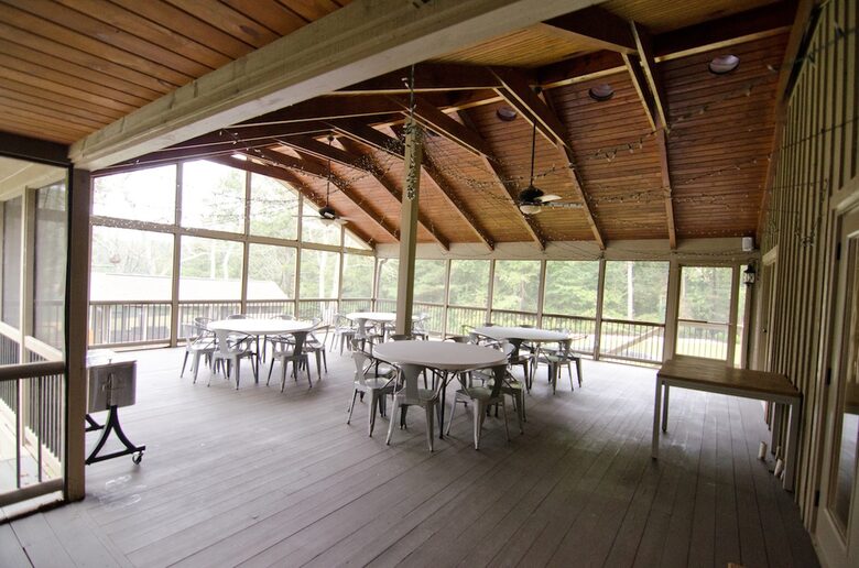 Ark on Lake Lanier - Gainesville, Georgia