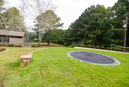 Ark on Lake Lanier - Gainesville, Georgia