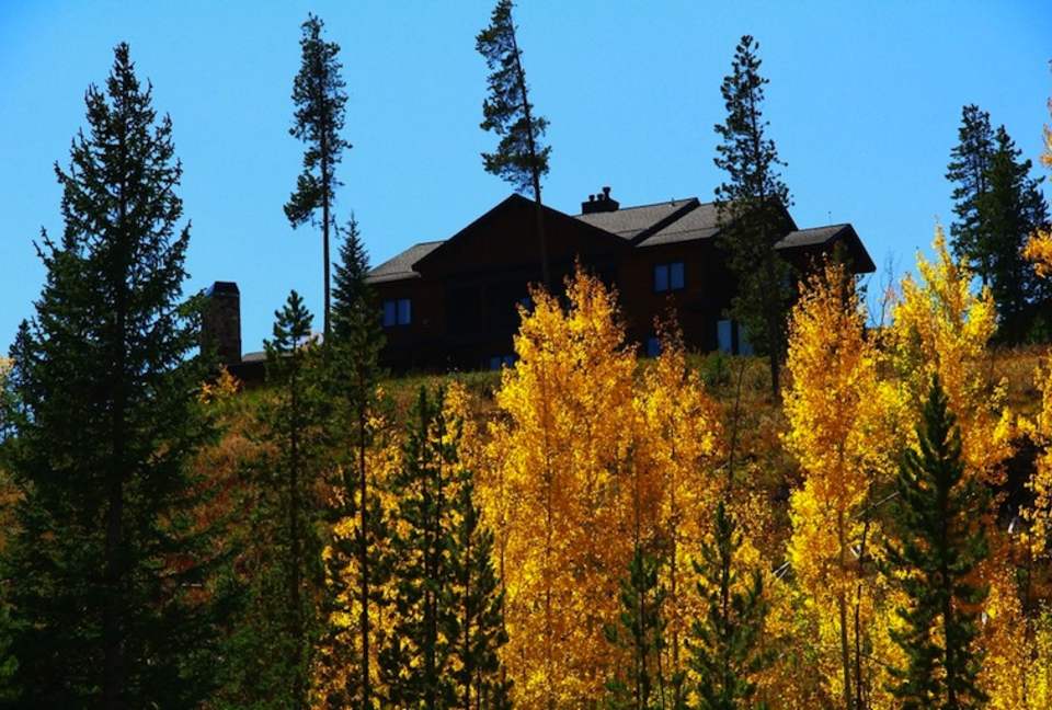 Oso's Overlook -- Make a Mountain of Memories - Fraser, Colorado