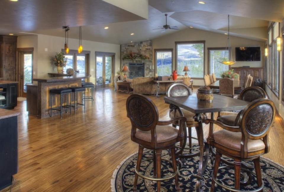 Oso's Overlook -- Make a Mountain of Memories - Fraser, Colorado