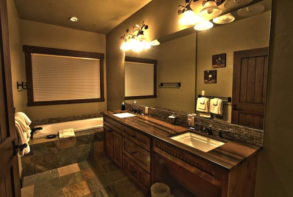 Oso's Overlook -- Make a Mountain of Memories - Fraser, Colorado