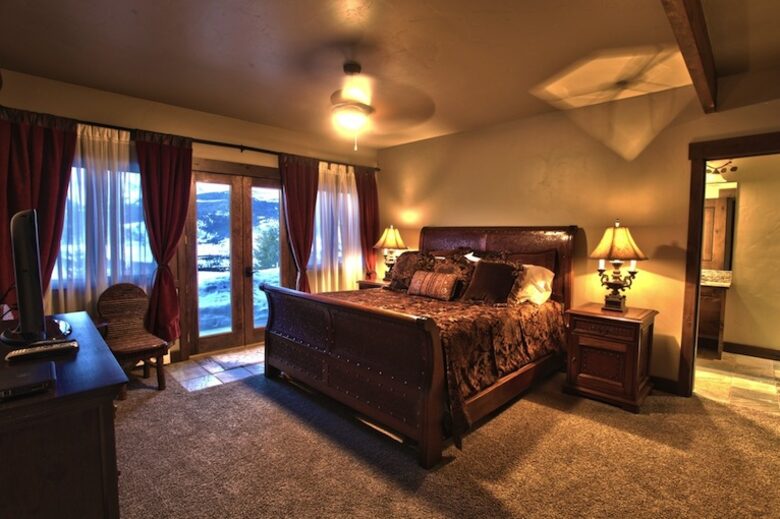 Oso's Overlook -- Make a Mountain of Memories - Fraser, Colorado