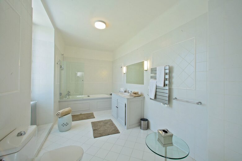 Château de Monferrier - St Geyrac, France