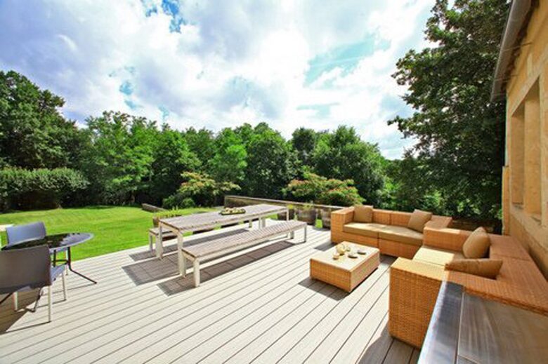 Château de Monferrier - St Geyrac, France