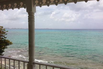 Boggy Sand Villa - West Bay, Cayman Islands