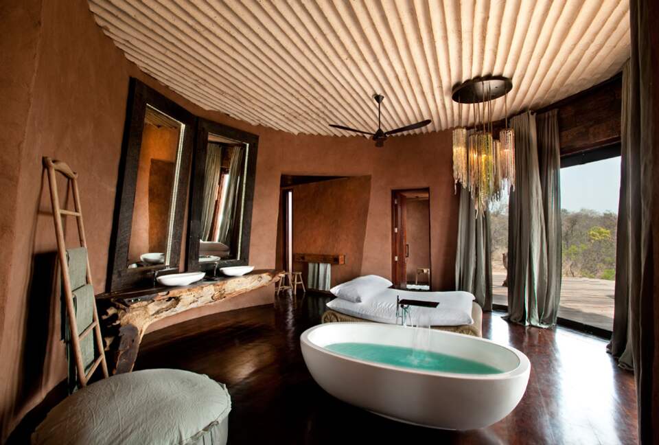 Leobo Private Reserve (R) - Vaalwater, South Africa