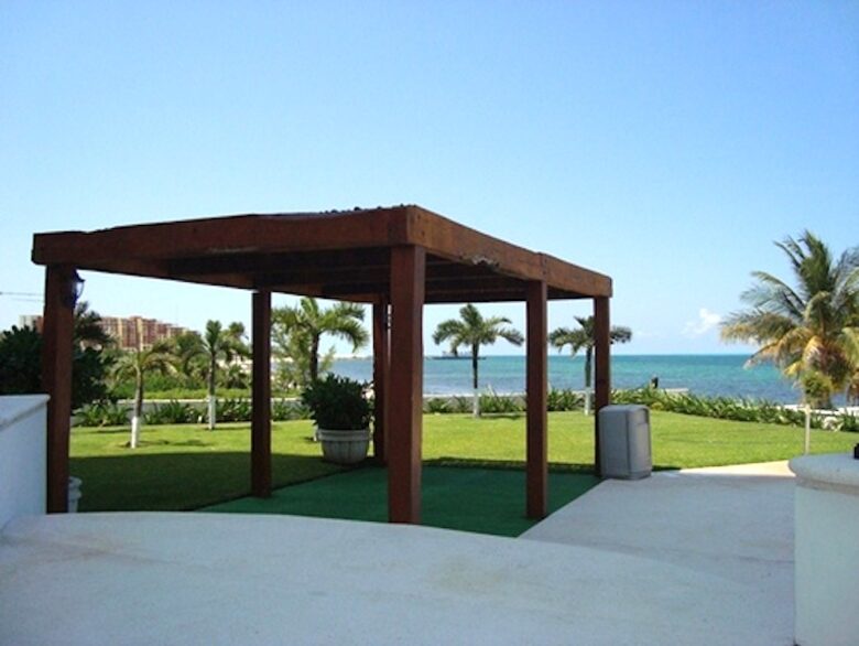 Torre Escenica Cancun Penthouse - Cancun, Mexico