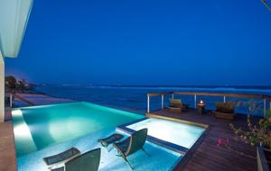 Modern Oasis Escape - Bodden Town, Cayman Islands