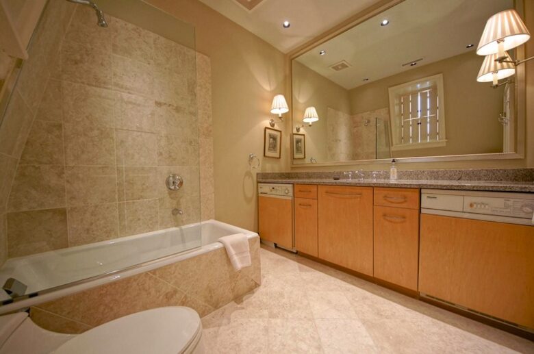 Charleston Historic Home - Charleston, South Carolina