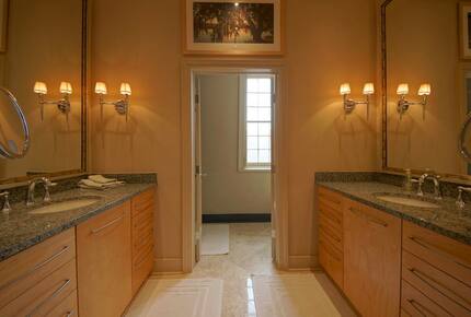 Charleston Historic Home - Charleston, South Carolina