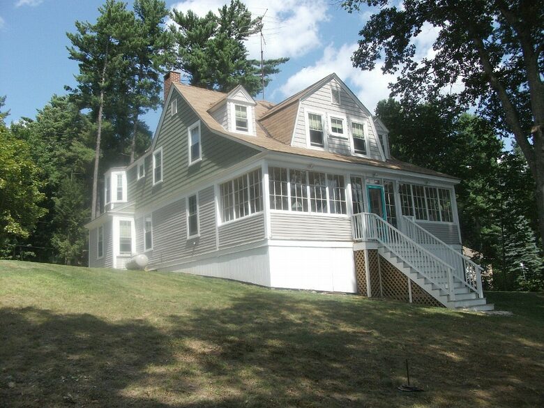The Cottage In Moonlight Bay - Manchester, Maine