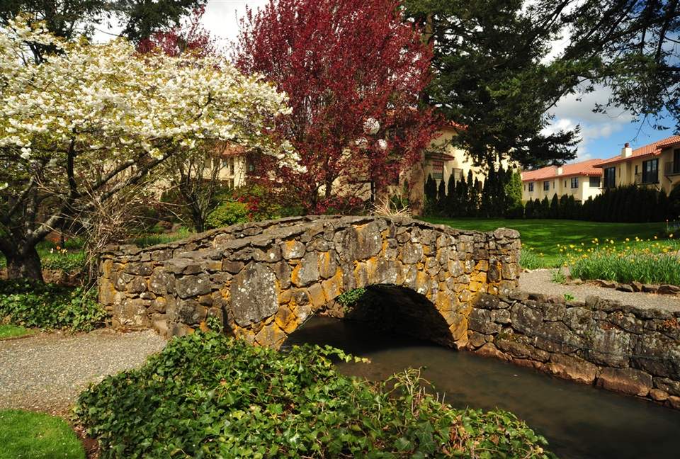 Columbia Cliff Villas - 3 Bedroom Pinnacle Suite - Hood River, Oregon