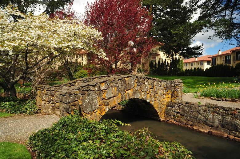 Columbia Cliff Villas - Penthouse Suite - Hood River, Oregon