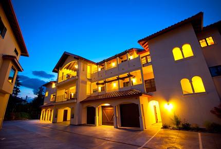 Columbia Cliff Villas - Penthouse Suite - Hood River, Oregon