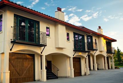 Columbia Cliff Villas - 2 Bedroom Pinnacle Suite - Hood River, Oregon