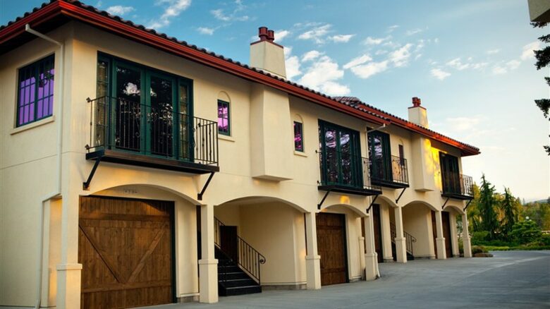 Columbia Cliff Villas - 2 Bedroom Pinnacle Suite - Hood River, Oregon