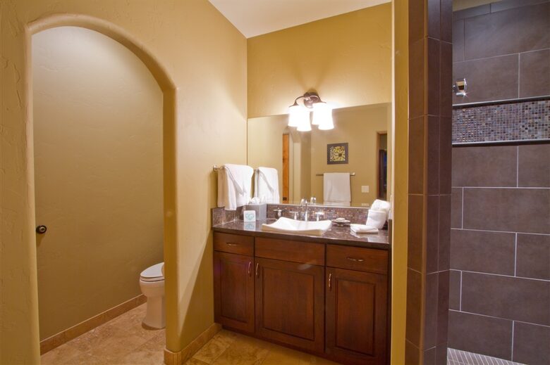 Columbia Cliff Villas - 2 Bedroom Pinnacle Suite - Hood River, Oregon