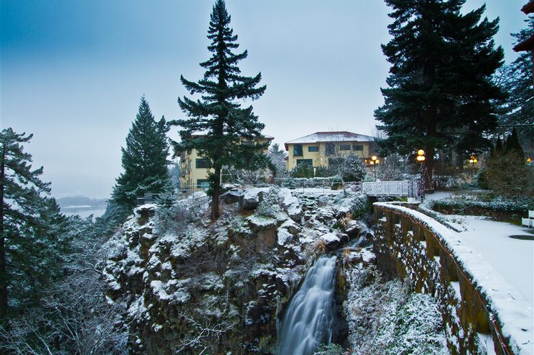 Columbia Cliff Villas - Penthouse Suite - Hood River, Oregon
