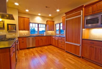 Columbia Cliff Villas - Penthouse Suite - Hood River, Oregon