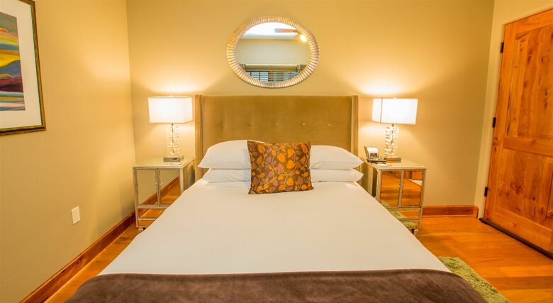 Columbia Cliff Villas - Penthouse Suite - Hood River, Oregon