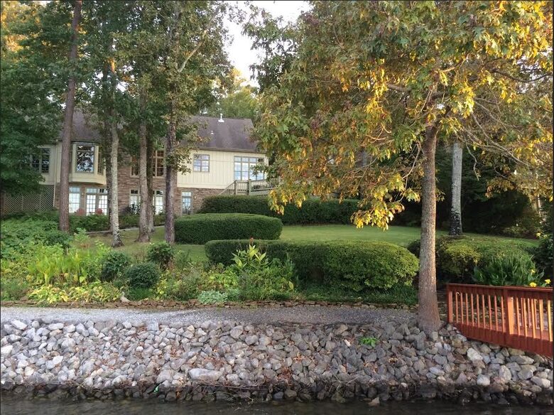 The Lake House near Talladega - Alpine, Alabama