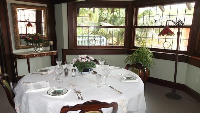 The Cobbles an historic heritage-listed property - Kurraba Pt, Australia