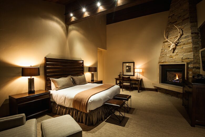 Stein Eriksen Lodge - 3 Bedroom Luxury Suite - Park City, Utah