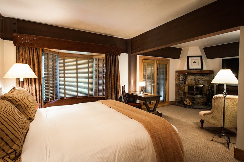 Stein Eriksen Lodge - 3 Bedroom Luxury Suite - Park City, Utah
