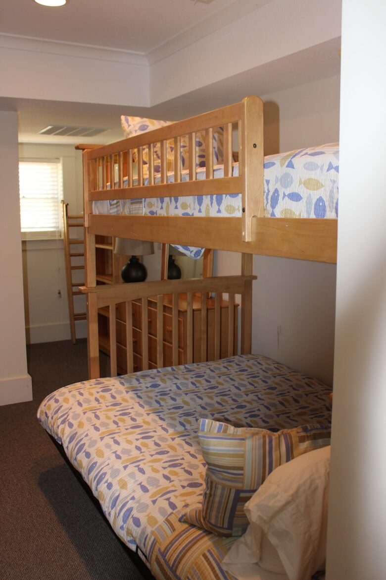 Tranquil Mountain Lake Home with Breathtaking Views - Hiawassee, Georgia