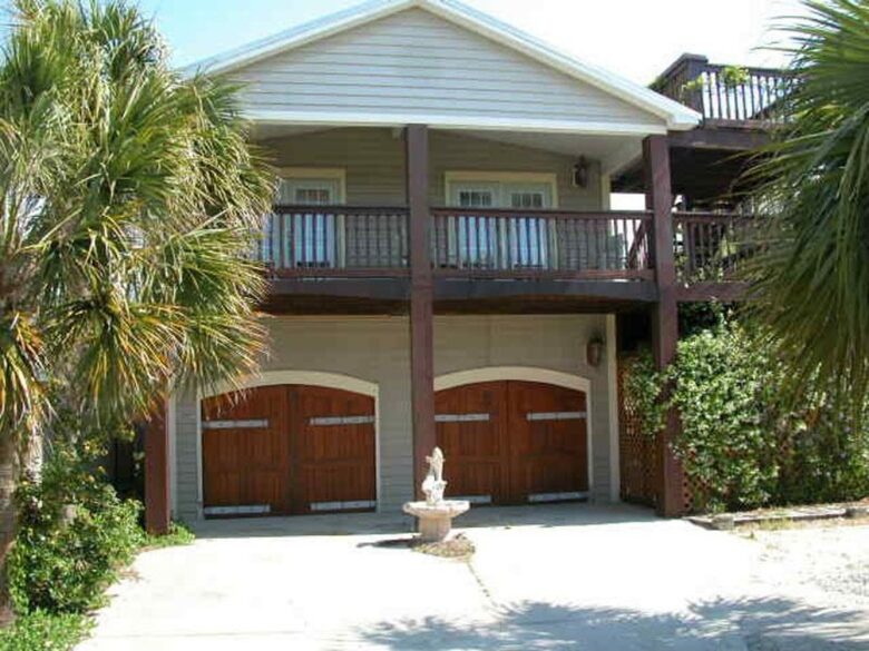 Coconut Grove - Frangista Beach - Destin, Florida