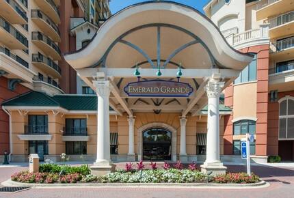 Emerald Grande at HarborWalk Village - 3 Bedroom - Destin, Florida