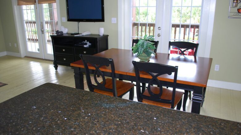 Coconut Grove - Frangista Beach - Destin, Florida