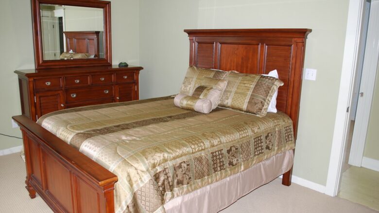 Coconut Grove - Frangista Beach - Destin, Florida