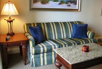 Emerald Grande at HarborWalk Village - 3 Bedroom Deluxe - Destin, Florida