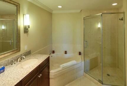 Emerald Grande at HarborWalk Village - 3 Bedroom Deluxe - Destin, Florida