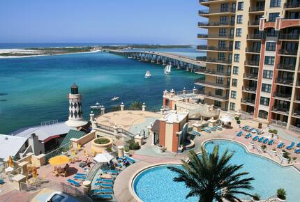 Emerald Grande at HarborWalk Village - 3 Bedroom Deluxe - Destin, Florida