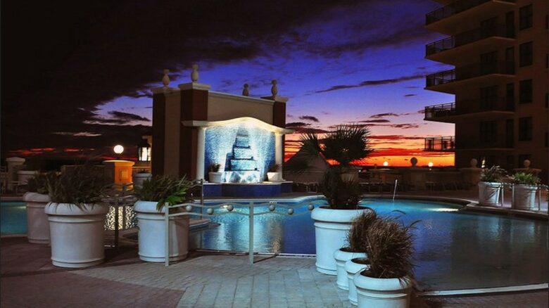 Emerald Grande at HarborWalk Village - 3 Bedroom Corner - Destin, Florida