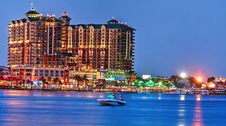 Emerald Grande at HarborWalk Village - 3 Bedroom Corner - Destin, Florida