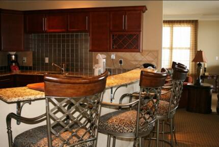 Emerald Grande at HarborWalk Village - 3 Bedroom Corner - Destin, Florida