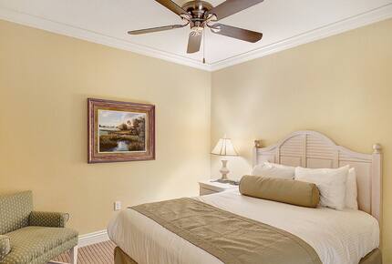 Emerald Grande at HarborWalk Village - 3 Bedroom Corner - Destin, Florida