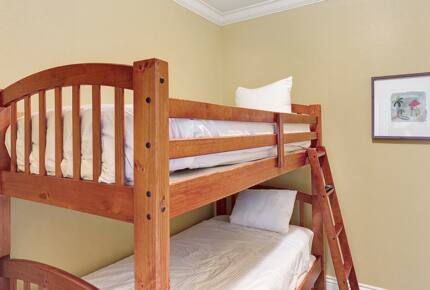 Emerald Grande at HarborWalk Village - 3 Bedroom Corner - Destin, Florida