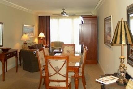 Emerald Grande at HarborWalk Village - 3 Bedroom - Destin, Florida