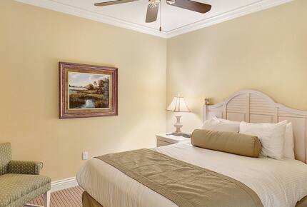 Emerald Grande at HarborWalk Village - 4 Bedroom - Destin, Florida