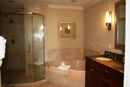 Emerald Grande at HarborWalk Village - 4 Bedroom - Destin, Florida