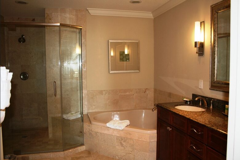 Emerald Grande at HarborWalk Village - 4 Bedroom - Destin, Florida